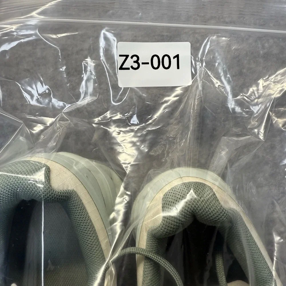 On Cloudventure Trail Running Shoes Womens 7.5 Missiongrip Mesh White Sage Green
